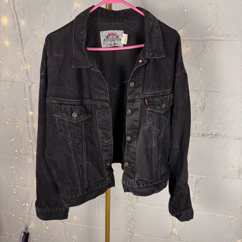 vintage 90s levi's 77598-0260 black denim trucker jacket men's M boxy
